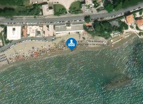 Satellite image of 300 MT DX CONFINE DI ANZIO