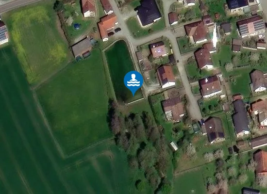 Satellite image of BOLSTERN FEUERLOESCHTEICH