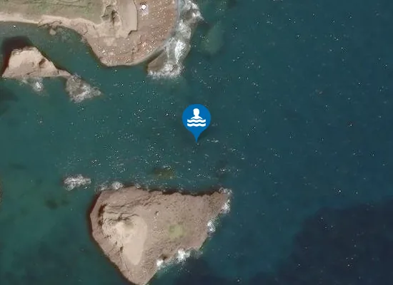 Satellite image of LE PISCINE