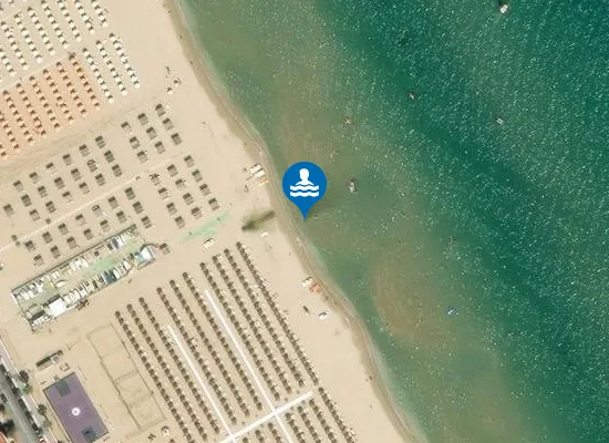 Satellite image of 580 MT A NORD ANGOLO VIA L'AQUILA