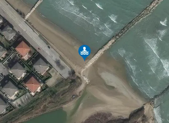 Satellite image of 50 MT NORD FOCE T. PIOMBA