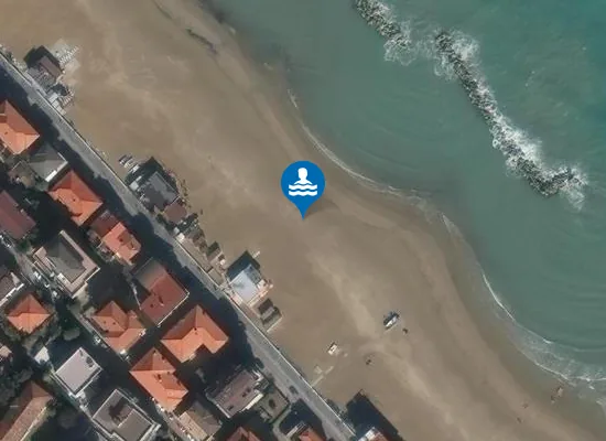 Satellite image of 350 MT A SUD FOCE F. ALENTO