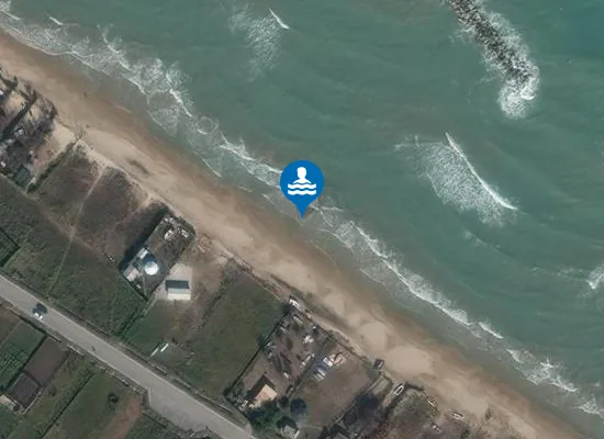 Satellite image of 350 MT A SUD FOCE F. FORO