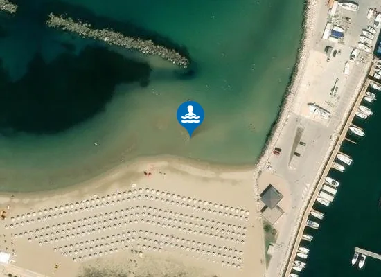 Satellite image of CAMPING MOLISE