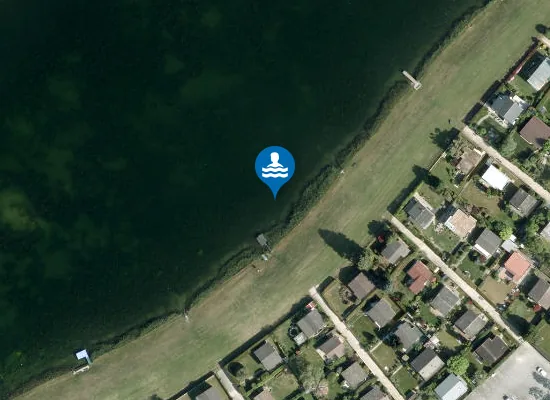 Satellite view of BADETEICH SEESCHLACHT, LANGENZERSDORF