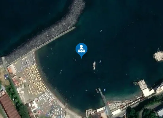 Satellite image of VICO EQUENSE