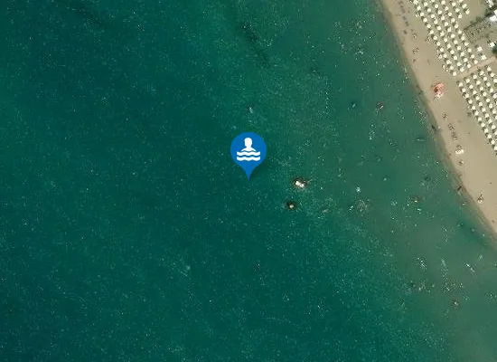 Satellite image of LA LAURA