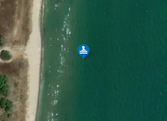 Satellite image of 800 M. SX FOCE TORR. CANDELARO VSO P. 69