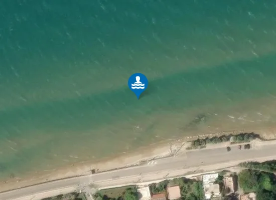 Satellite image of LOC PIETRA NERA (30 MT. DESTRA CANALE)