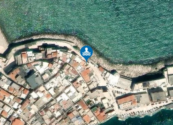 Satellite image of MARINA PICCOLA A DESTRA