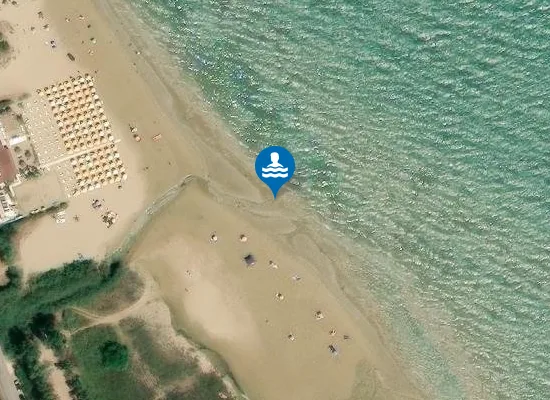 Satellite image of CANALE CARUSO - CORR. FOCE-LOC. CALCARE