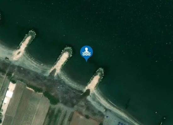 Satellite image of TRA FOCE ALOISA E T.RE DI PIETRA