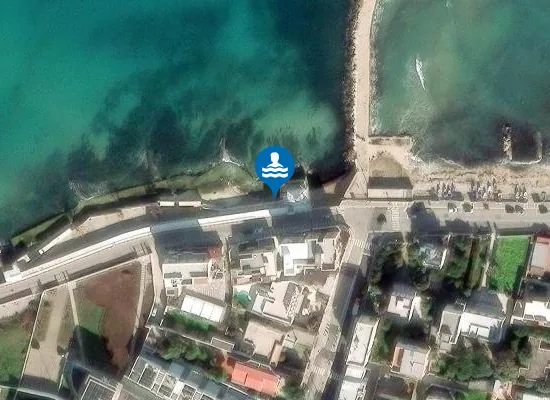 Satellite image of STABILIMENTO 'LA BAIA'