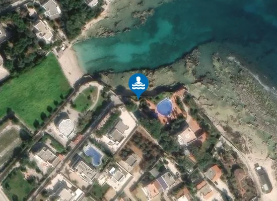 Satellite image of CALA APRIFICO
