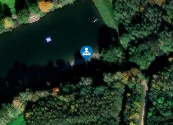 Satellite image of MANDLACHSEE POETTMES SUEDUFER