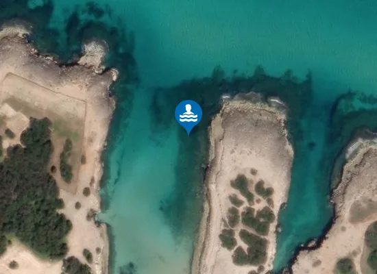 Satellite image of COSTA MERLATA STRADA CON CASA ROSSA