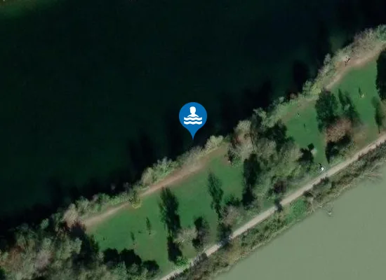 Satellite image of PERACHER BADESEE PERACH SUEDUFER BEI GROSSER EICHE