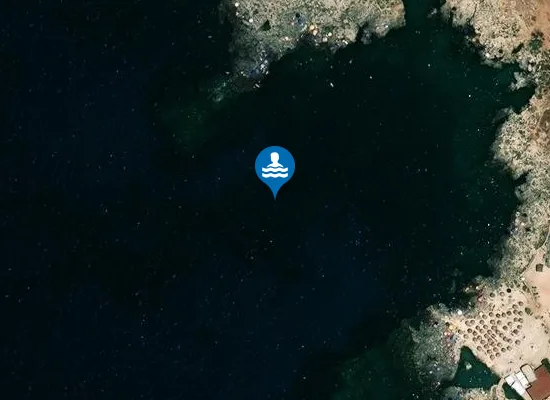 Satellite image of 300 MT N.SORGENTE QUATTRO COLONNE