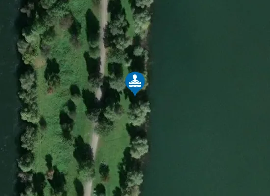 Satellite image of WEIHER BEI SEEBACH DEGGENDORF