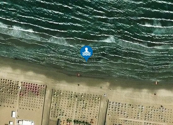 Satellite image of STRADA CHE SCENDE A MARE