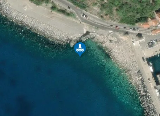 Satellite image of ESTERNO MOLO PORTO NORD