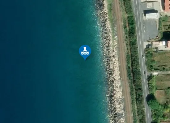 Satellite image of 50 MT SX TORRENTE VERRE