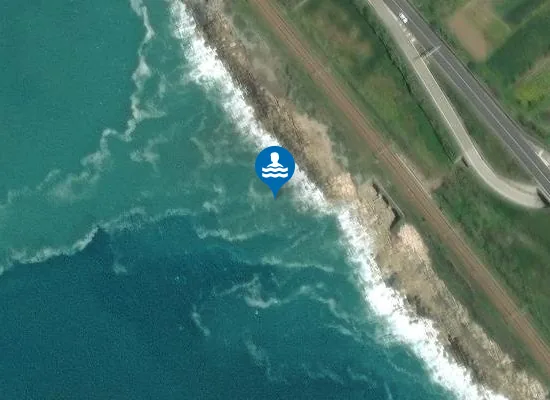 Satellite image of 50 MT SX TORRENTE LAVANDAIA