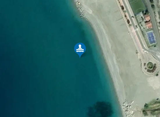 Satellite image of 300 MT DX CANALE FIUMARELLA