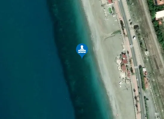 Satellite image of 100 MT DX TORRENTE S. FRANCESCO