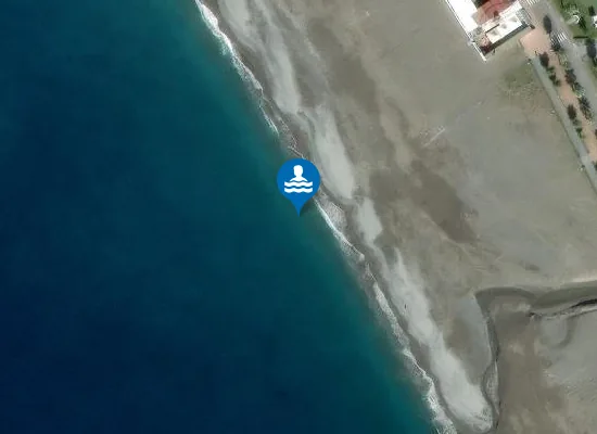 Satellite image of 50 MT SX CANALE FIUMARELLA