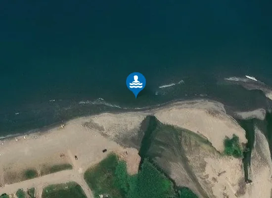 Satellite image of 100 MT SX TORRENTE COSERIE