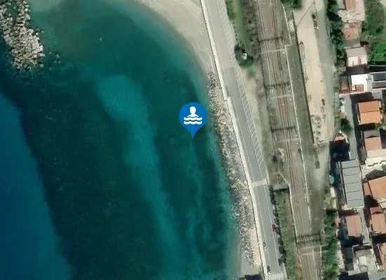 Satellite image of 150 MT SX TORRENTE S.COMO