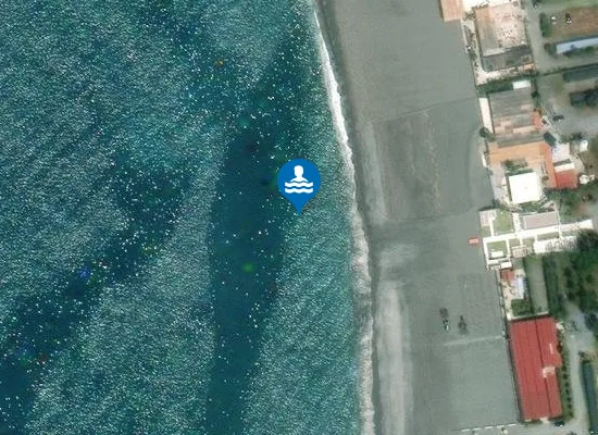 Satellite image of 100 MT DX CANALE REVOCE