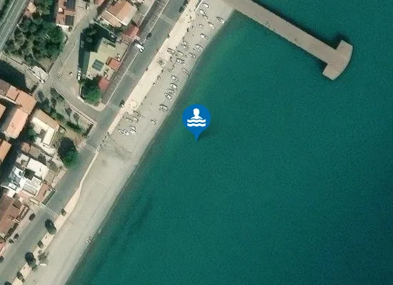 Satellite image of IL MOLO