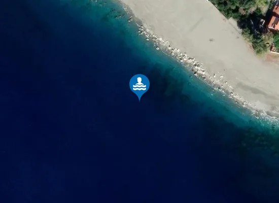 Satellite image of LAZZARO - SALINE STAZ. FF.SS.