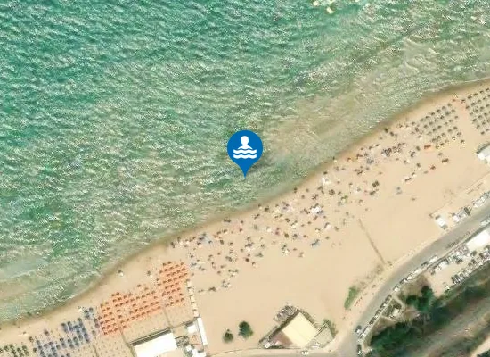 Satellite image of 300 MT OVEST CIMITERO