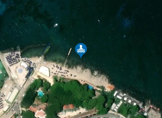 Satellite image of 100 M W SBOCCO FERRO DI CAVALLO-LAURIA