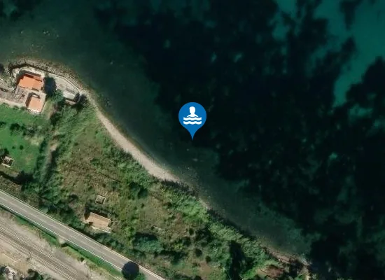 Satellite image of 400 M EST 083 (ANTISTANTE PESCATORE)