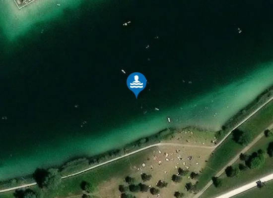 Satellite image of RIEMER SEE MUENCHEN SUEDUFER BADESTRAND