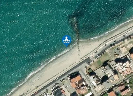Satellite image of VIA MARINA INCROCIO VIA CALAMARO