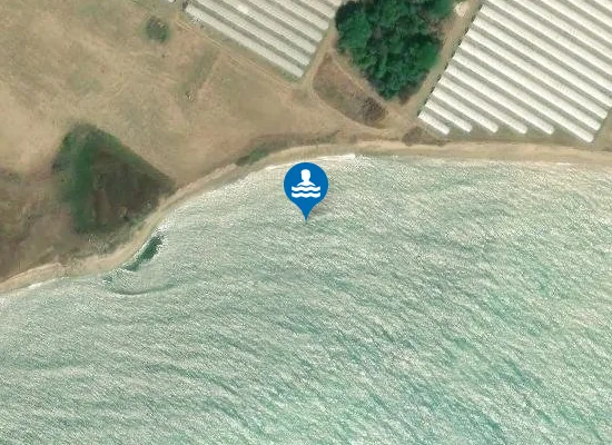 Satellite image of 200 M DX FOCE DEL FIUME NARO