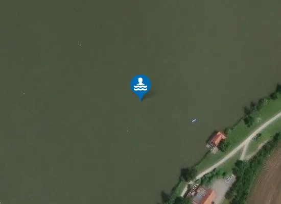 Satellite image of RUECKHALTEBECKEN OBERNZENN