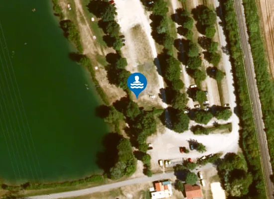 Satellite image of SUEDLICHER FILZINGER BADESEE ALTENSTADT NORDOSTUFER