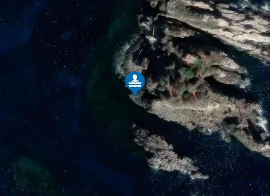 Satellite image of ISOLA LACHEA OVEST