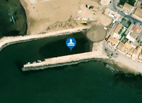 Satellite image of SPIAGGIA ''DONNALUCATA'' - A DX DEL MOLO