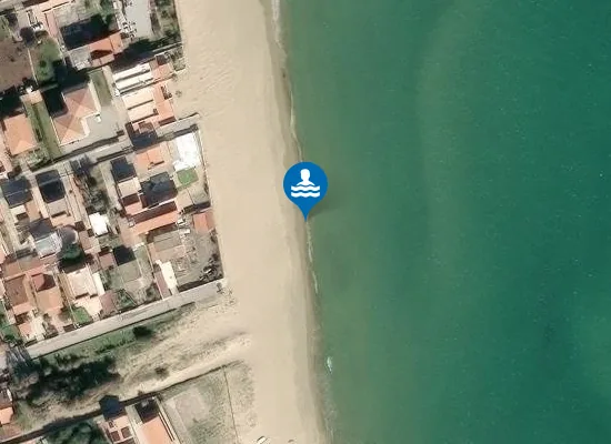 Satellite image of AGNONE -BAIA CONCHIGLIE-KM 0,5 SUD FIUME