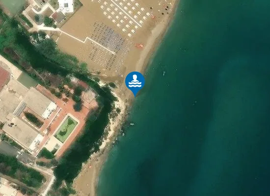 Satellite image of CENTRO FOCE FIUME GIOI