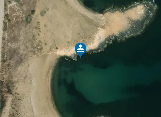 Satellite image of KM 0,2 SUD SCARICO ACQUA AZZURRA