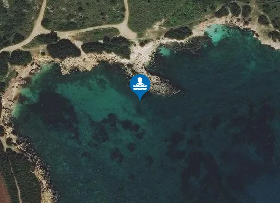 Satellite image of KM. 0,8 SUD PUNTA ARENELLA