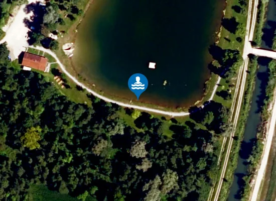 Satellite image of WALDSEE SCHECHEN SUEDUFER